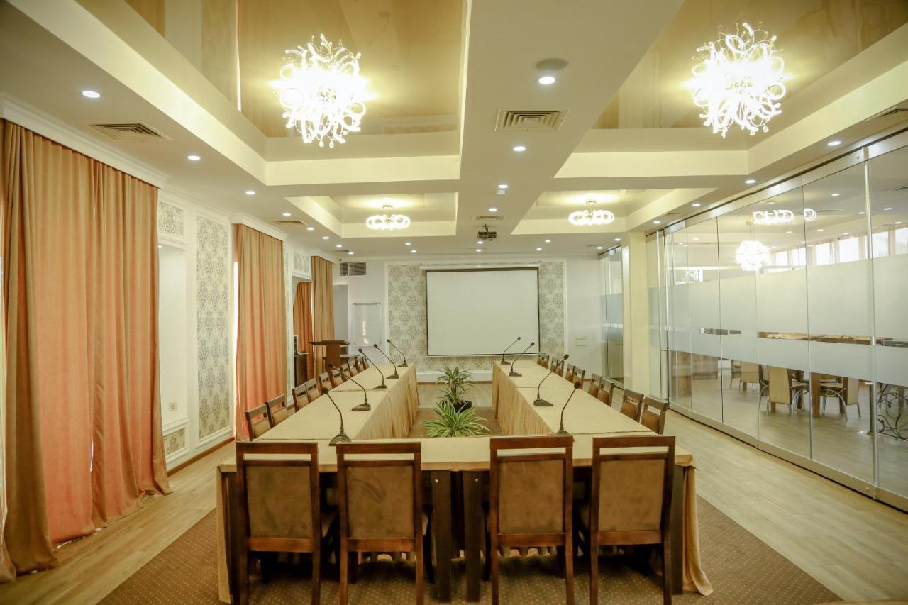 Hotel King David The Builder Kutaisi Zewnętrze zdjęcie